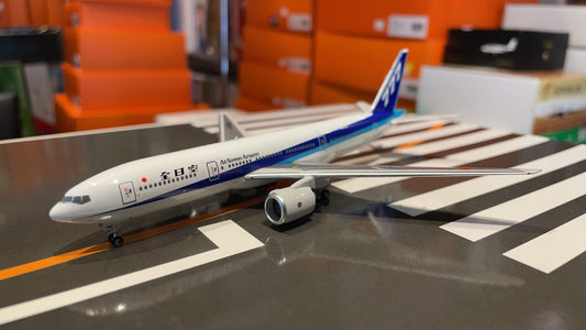 RBF絕版 PHOENIX 金屬 1:400 777-200 ANA JA8198 PH04262 *free shipping* 全球免運費