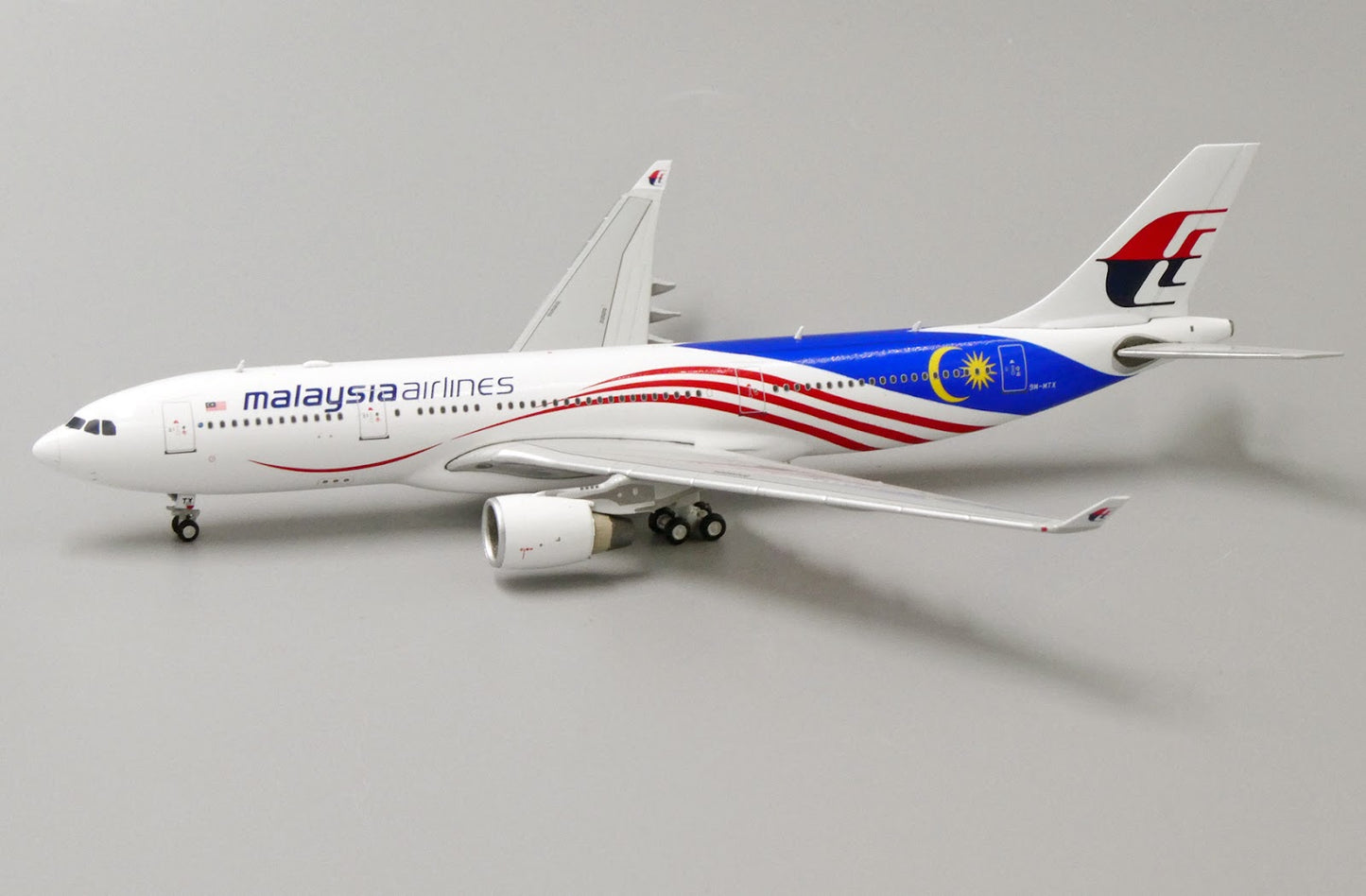 RBF絕版 JC 金屬 1:400 MALAYSIA A330-200 Negaraku 9M- LH4106 *free shipping* 全球免運費