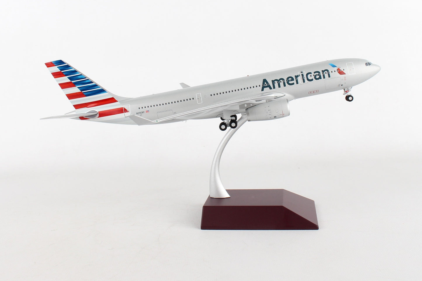 RBF絕版 GJ 金屬 1:200 AMERICAN A330-200 N290AY G2AAL630 *free shipping* 全球免運費