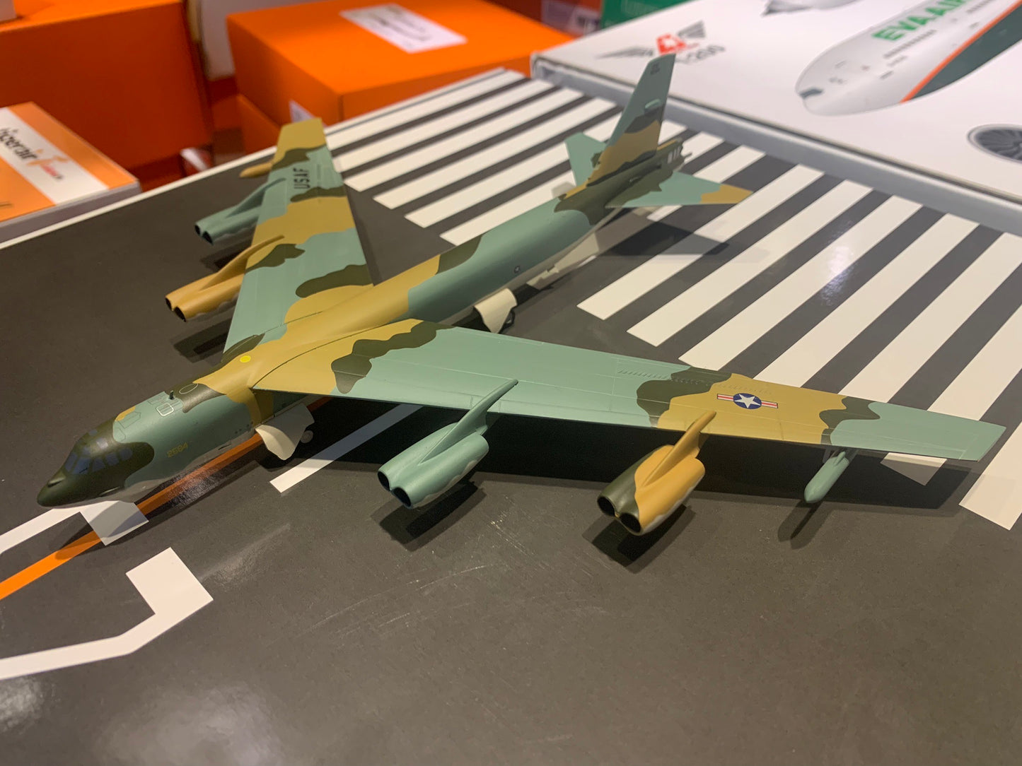 RBF絕版  USAF BOEING B-52G Stratofortress Mus 559294 *free shipping* 全球免運費