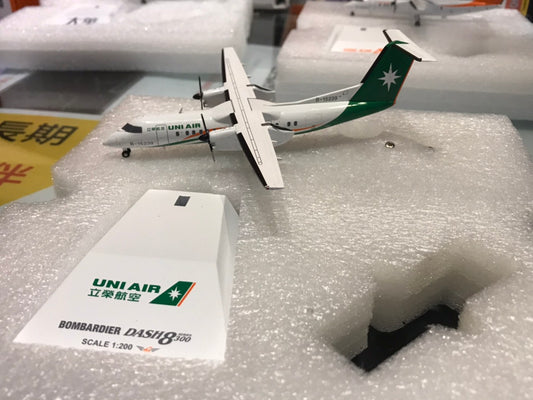 RBF現貨 ALB 金屬 1:200 UNI AIR DASH-8-300 B-15239 ALB2UNI239 *free shipping* 全球免運費