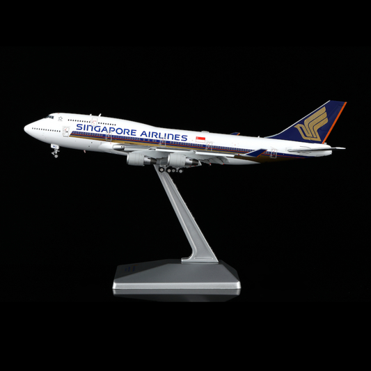 RBF  YY 1:400 Singapore 747-400 Flaps dow YY74416F