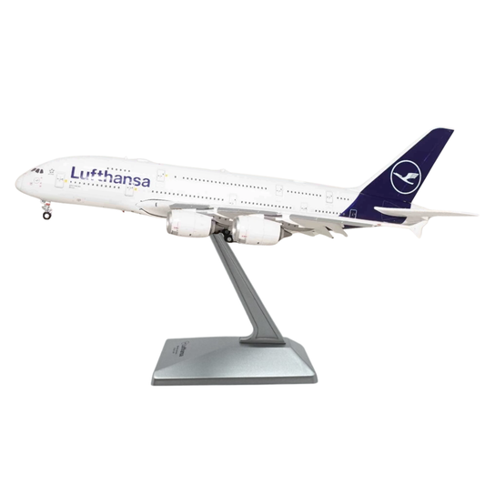 RBF  YY 1:400 Lufthansa A380 flaps down D YY38001F