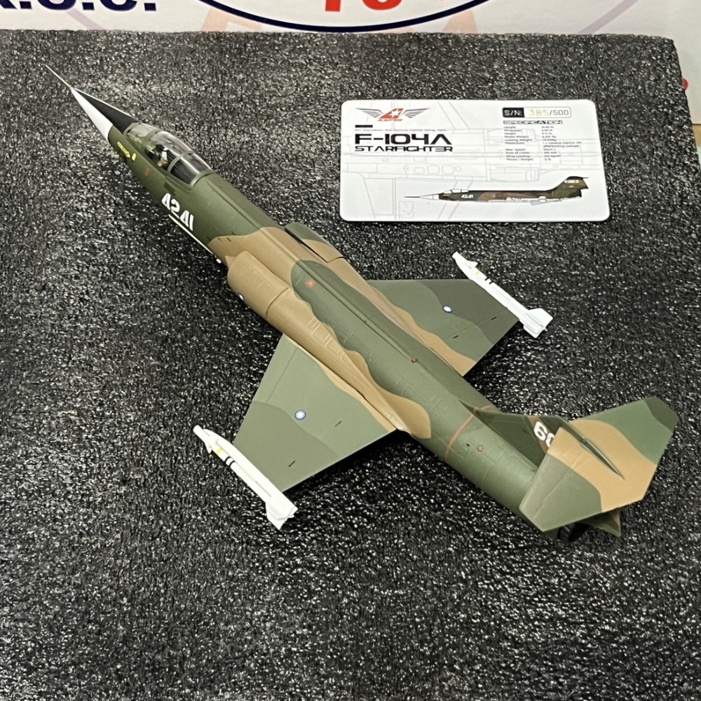 RBF現貨 ALB 金屬 1:72 ROCAF F-104 4241 ALB724241 *kostenloser Versand* 全球免運費