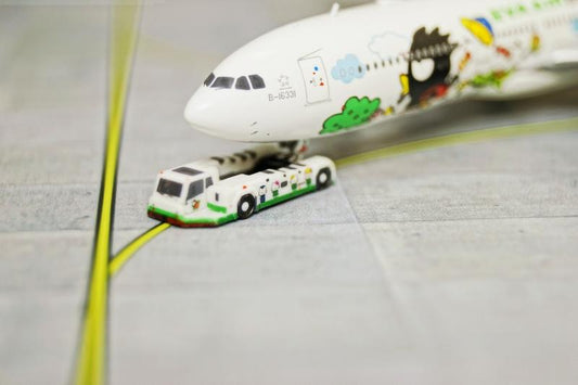 RBF spot JC metal 1:400 EVA AIR HELLO KITTY green TOW CAR XX4120 *free shipping* Free shipping worldwide