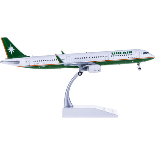 RBF現貨 JC 金屬 1:200 Uni Air A321 B-16210 LH2096 *free shipping* 全球免運費