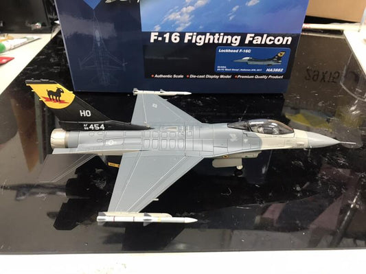 RBF絕版 HM 金屬 1:72 HA3882 F-16C 8TH FS Black Sheep HA3882 *free shipping* 全球免運費