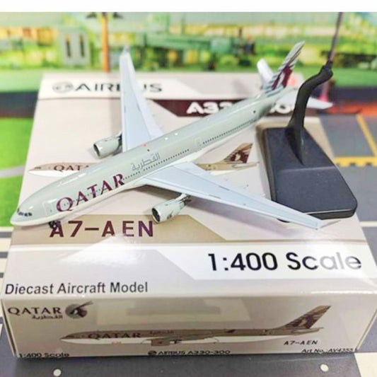 RBF絕版  AV 1/400 A7-AEN Qatar A330-302 AV4355 *free shipping* 全球免運費