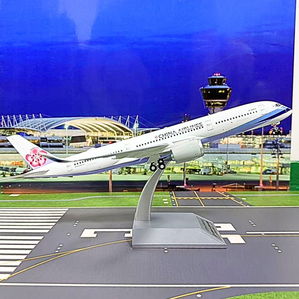 RBF現貨 ALB 1:200 CHINA AIRLINES A350-900 ALB218908 *kostenloser Versand* 全球免運費