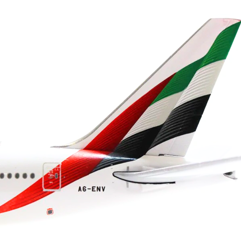 RBF-Modell 1:400 Emirates 777-300ER A6-ENV GEMGJ2219 *kostenloser Versand* Jetzt verfügbar