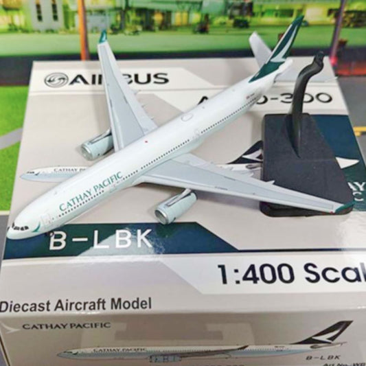 RBF絕版  AV 1/400 B-LBK Cathay Pacific A330-3 WB4054 *free shipping* 全球免運費
