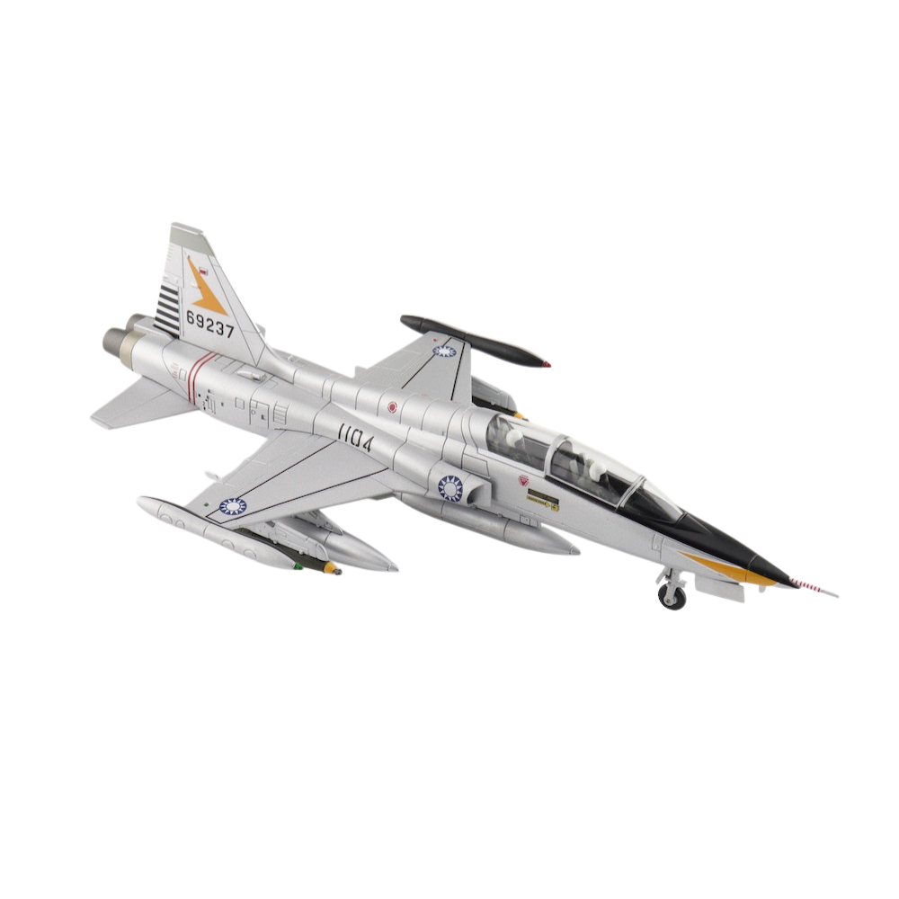 RBF現貨  HM 1:72 F-5B 1104 ROCAF HA33002 *free shipping* 全球免運費