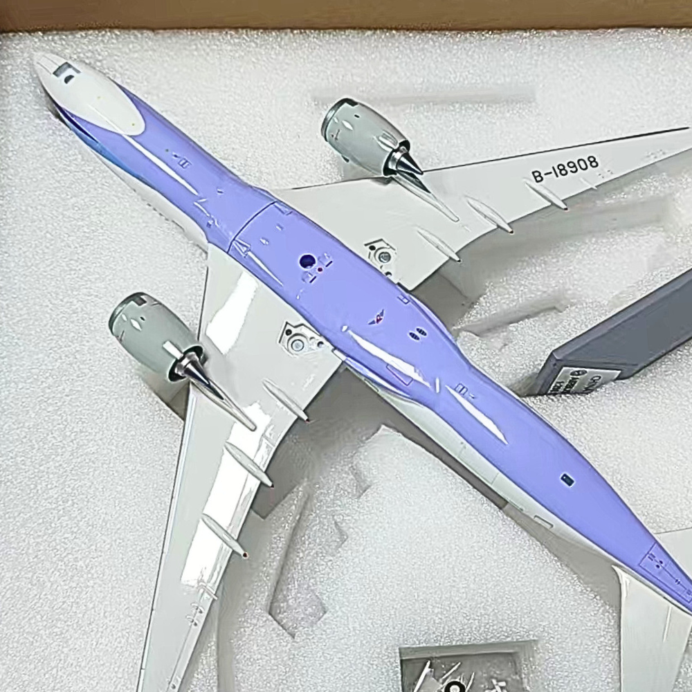 RBF現貨 ALB 1:200 CHINA AIRLINES A350-900 ALB218908 *kostenloser Versand* 全球免運費