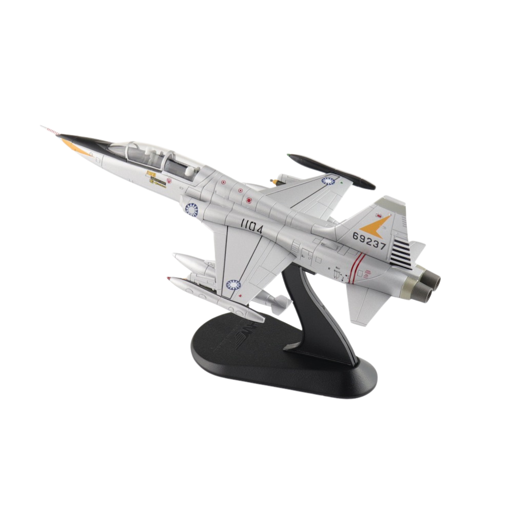RBF現貨  HM 1:72 F-5B 1104 ROCAF HA33002 *free shipping* 全球免運費