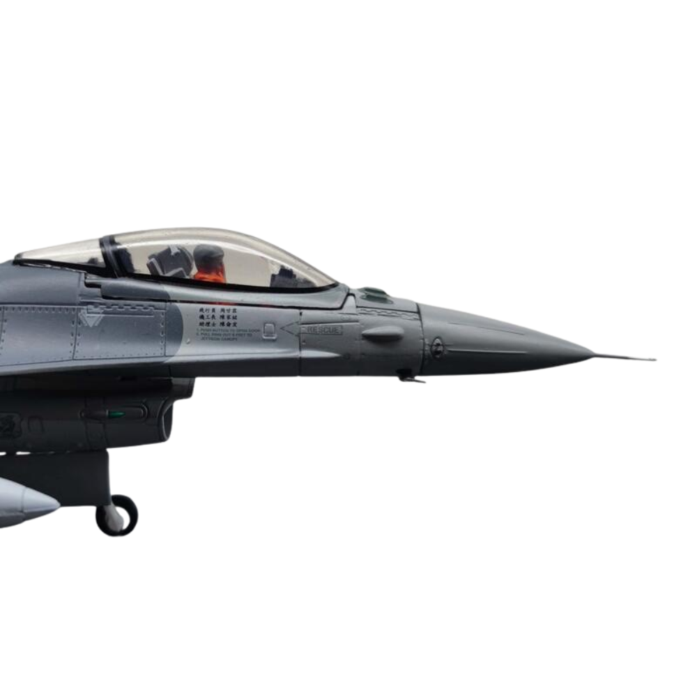 RBF現貨 ALB 金屬 1:72 Taiwan AIR FORCE F-16A 6688 ALB721602 *kostenloser Versand* 全球免運費