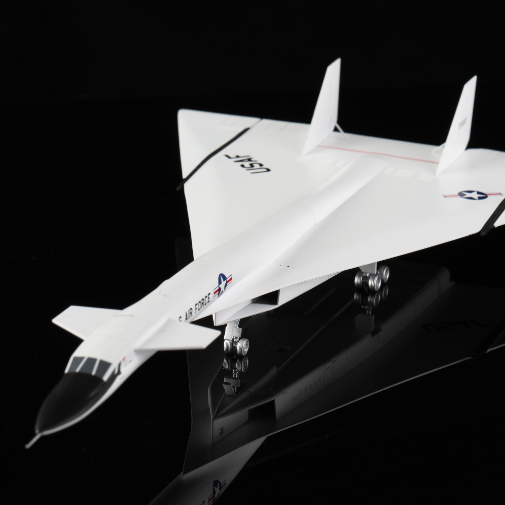 RBF現貨 SQ 金屬 1:200 XB-70 20001 L2081 *kostenloser Versand* Jetzt verfügbar