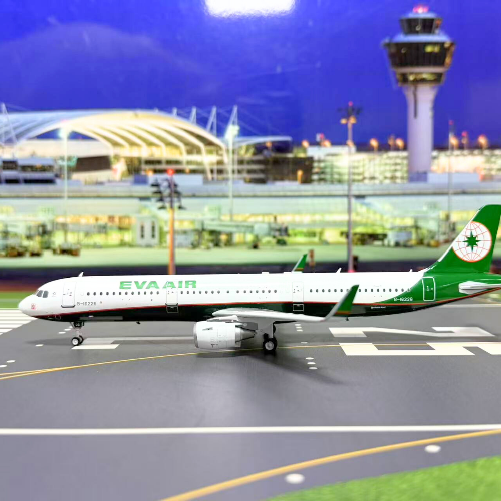 RBF-Modell ALB Modell 1:200 EVA A321 B-16226 ALB216226 *kostenloser Versand* Produktbeschreibung