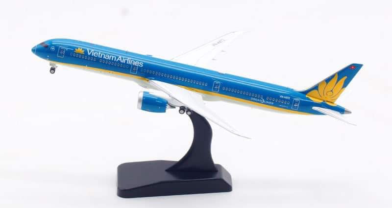 RBF現貨 AV 金屬 1/400 VN-A872 Vietnam 787-10  AV4233 *free shipping* 全球免運費