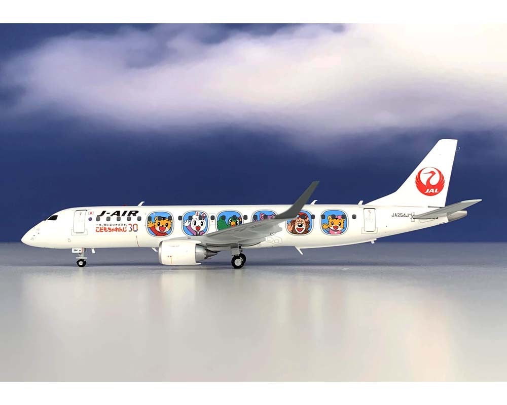 RBF現貨 JC 金屬 1/200 J-Air  ERJ-190STD Minion Park  SA2010 *free shipping* 全球免運費