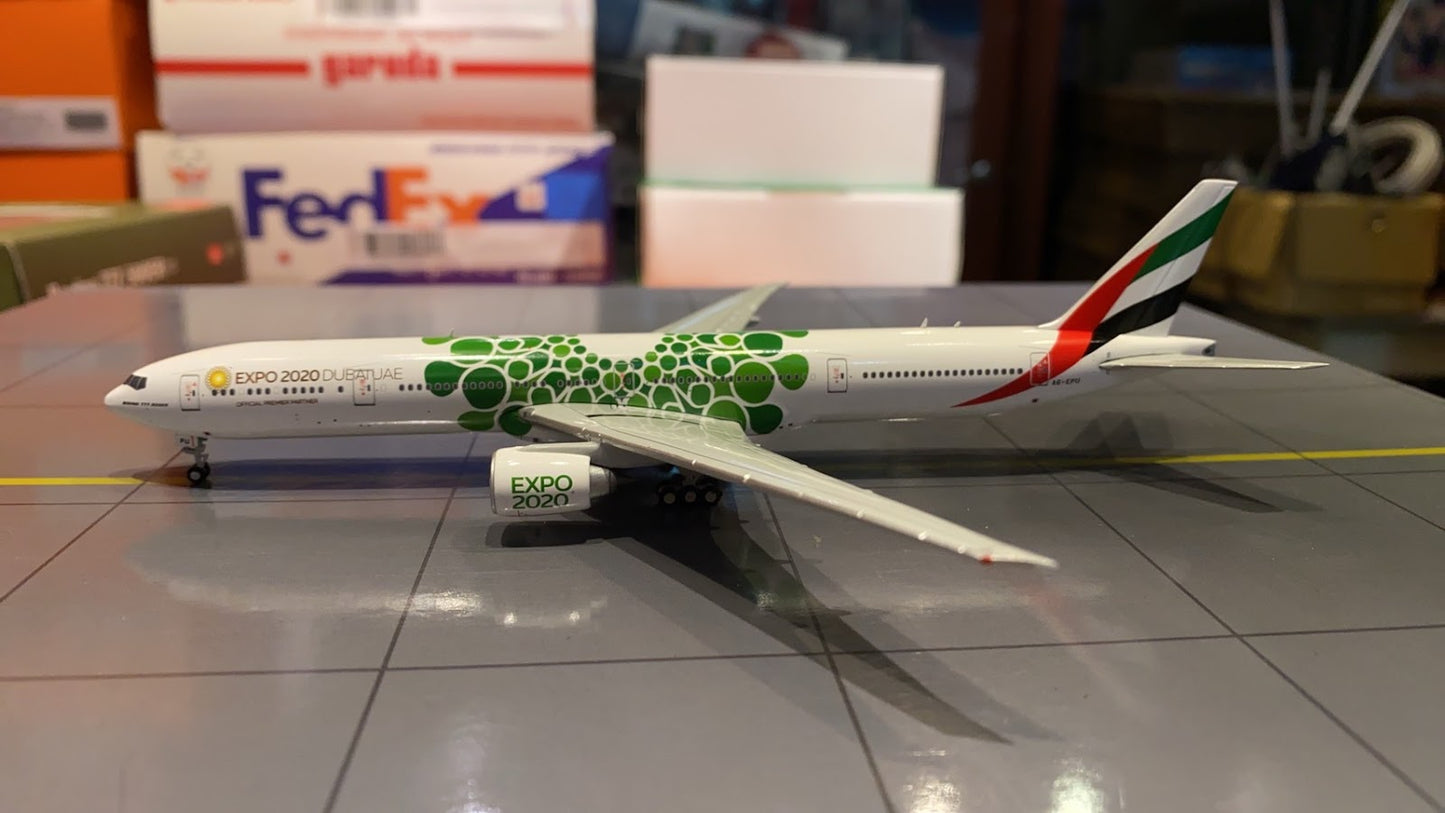 RBF絕版 GJ 金屬 1:400 Emirates 777-300ER Green Expo GJUAE1817 *free shipping* 全球免運費